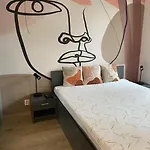 Fiaor Apartment