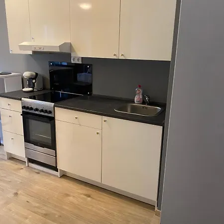 Apartmán Fiaor Apartment, 1-2 Guests, Free Parking & Wifi, 7 Km Downtown, *