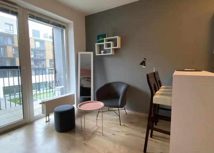 公寓 Fiaor Apartment, 1-2 Guests, Free Parking & Wifi, 7 Km Downtown,